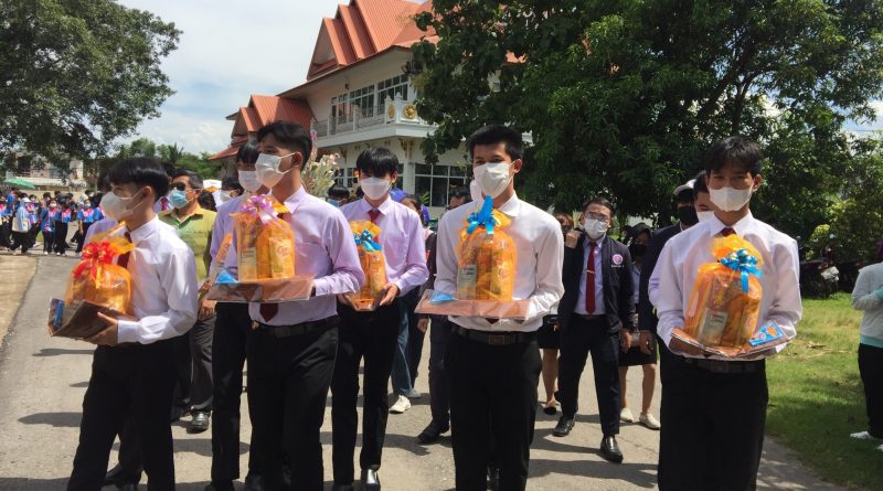 โครงการอนุรักษ์สืบสานประเพณีไทย ถวายเทียนเทศกาลเข้าพรรษา ประจำปี 2565