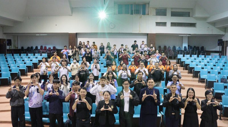 มหาวิทยาลัยราชภัฏเลยจัดอบรมเชิงปฏิบัติการแกนนำนักศึกษา ปักหมุดยกร่างแผนขับเคลื่อนความปลอดภัยทางถนน มุ่งสร้างวินัยจราจรยั่งยืน